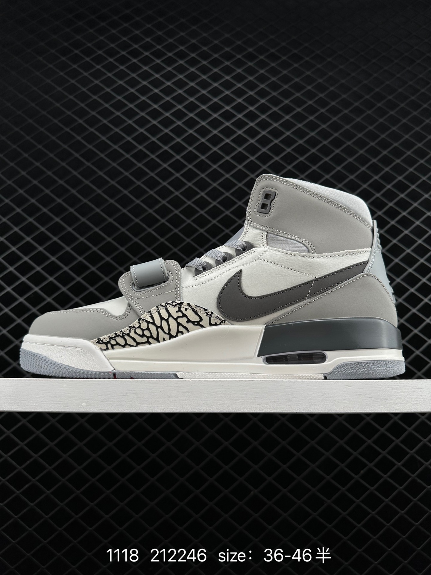 Air Jordan  Legacy 312